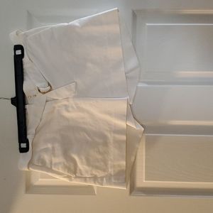 Is Michael Kors women shorts